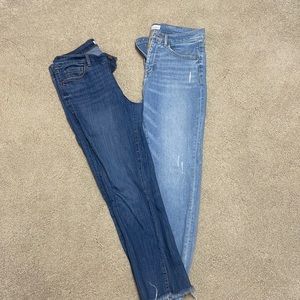 LOFT JEANS 👖2 pair of Loft Skinny Loft Jeans.